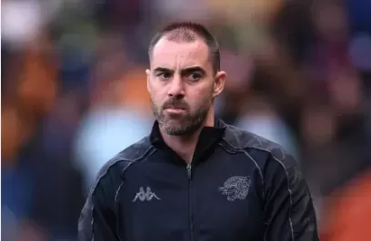 Rubén Sellés Appointed as Sheffield United Manager After Wilder's "Great Regret" Departure
