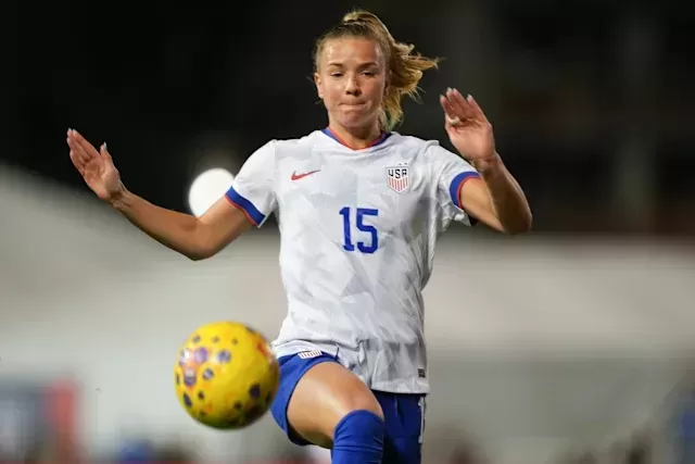 NWSL Blockbuster Trades: Bethune & Hutton Move in Million-Dollar Deals